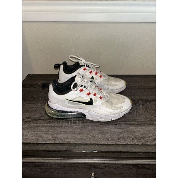 Nike Air Max 270 React White Athletic Lace Up Low Top Running Sneakers Size 9.5 - Picture 2 of 8